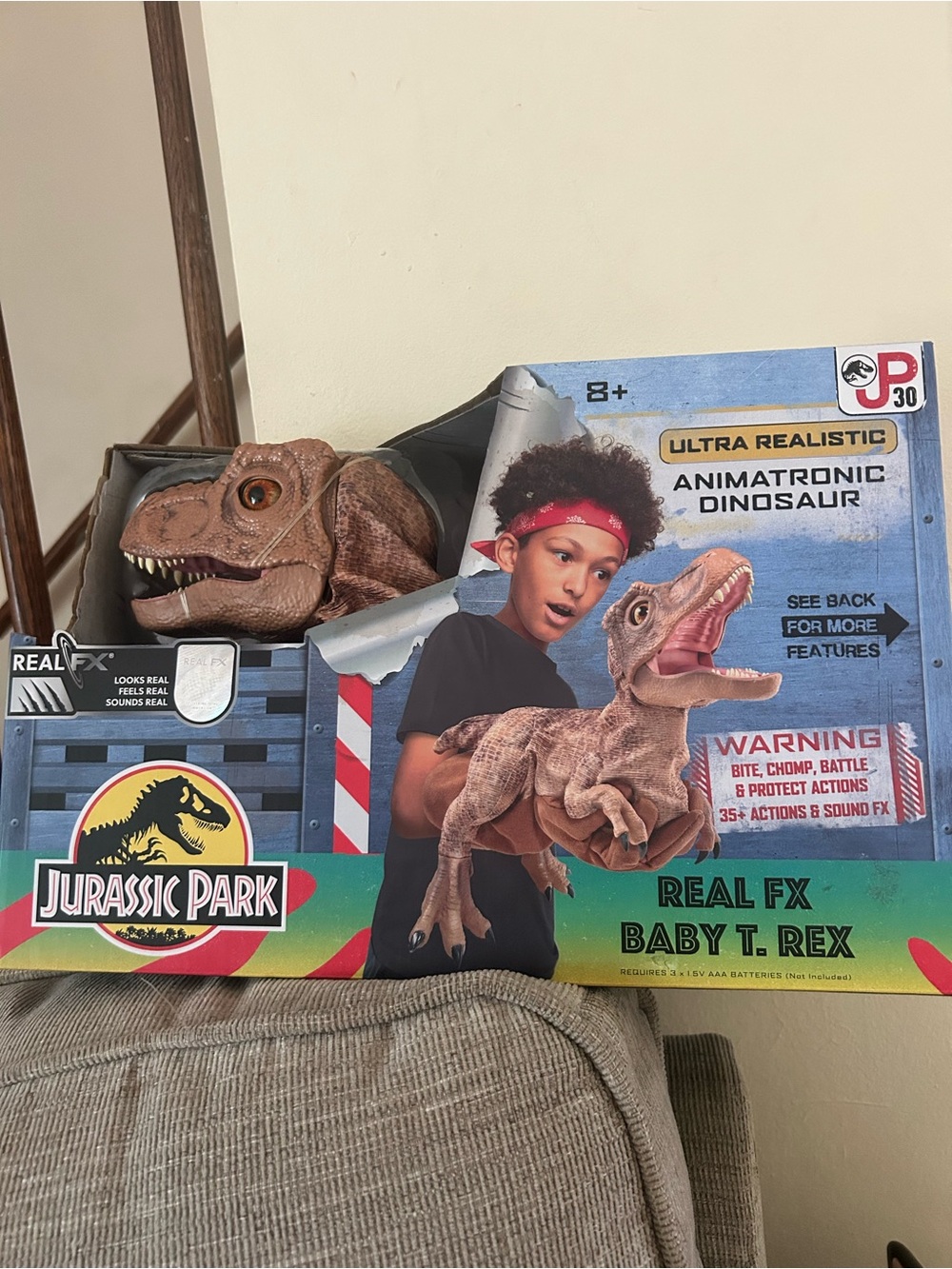 Vintage Jurassic Park baby trex realfx